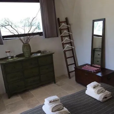 Bed & Breakfast Trullo Laisa