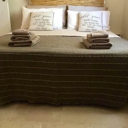 Trullo Laisa * Чистернино
